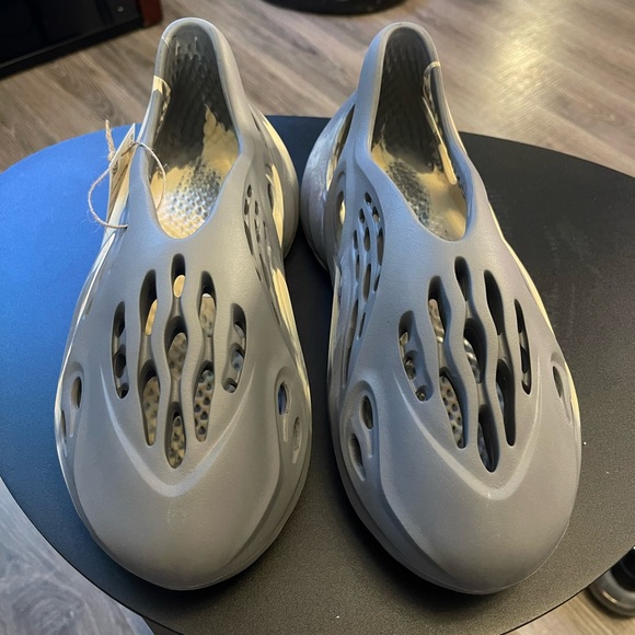 Yeezy Other - Yeezy foam RNNR.